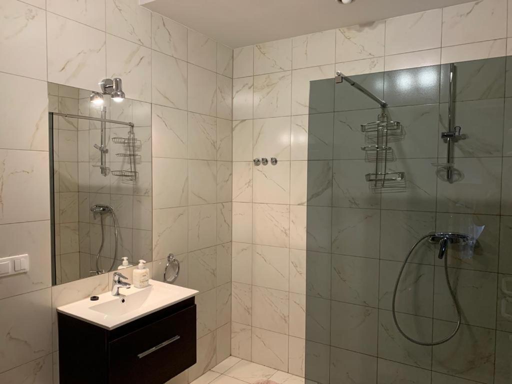 Noclegi Nowogrodziec Exteriör bild
